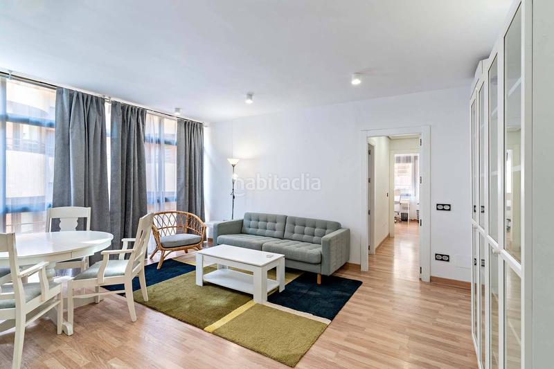 Foto 3f79e410-58e2-4e32-849b-974e3520a0b1. Location appartement avec parking dans Centro Almería
