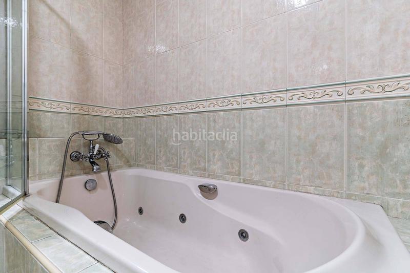 Foto d4ac2734-581f-4c58-8e79-aa557f2206ef. Location appartement avec parking dans Centro Almería