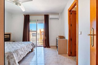 Casa adossada a Aguadulce Norte. Espectacular tríplex en aguadulce! listo para entrar a vivir zon