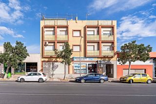 Local Comercial a MOJONERA (MO) 214