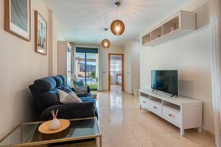 Appartamento in La Envía. Una vivienda muy amplia con una terraza maravillosa en la envía