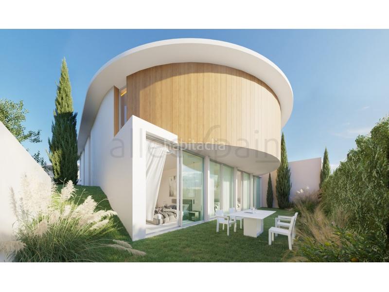 Foto c66c145b-b767-4202-8b46-57cdcd2289cf. Casa pareada villa independiente en higueron en La Capellanía - El Higuerón Benalmádena