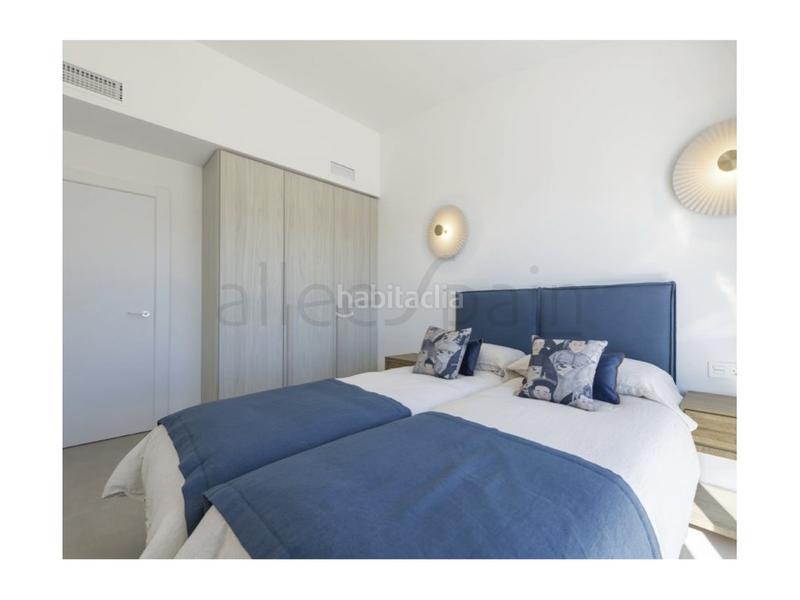 Foto 9eeb389a-d77c-4934-a4c7-b75a21a4ec2b. Ático apartamento listo para entrar con vista espectacular al mar en Fuengirola