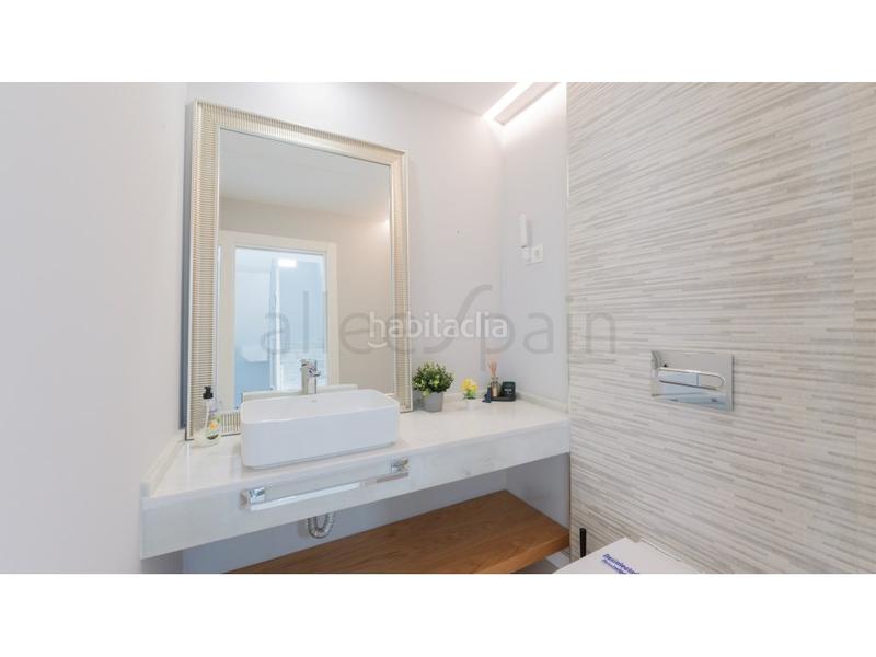 Foto 2687d16d-c01a-4559-a4ac-8eae283e9b06. Casa con parcheggio in Torremuelle Benalmádena