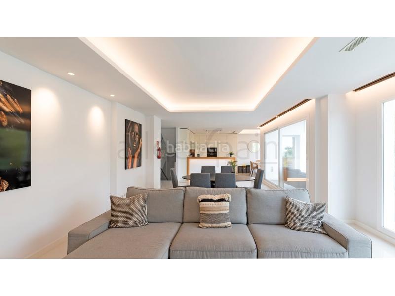 Foto 30444a49-099a-44fb-bcd6-f925d964a661. Casa con parcheggio in Torremuelle Benalmádena