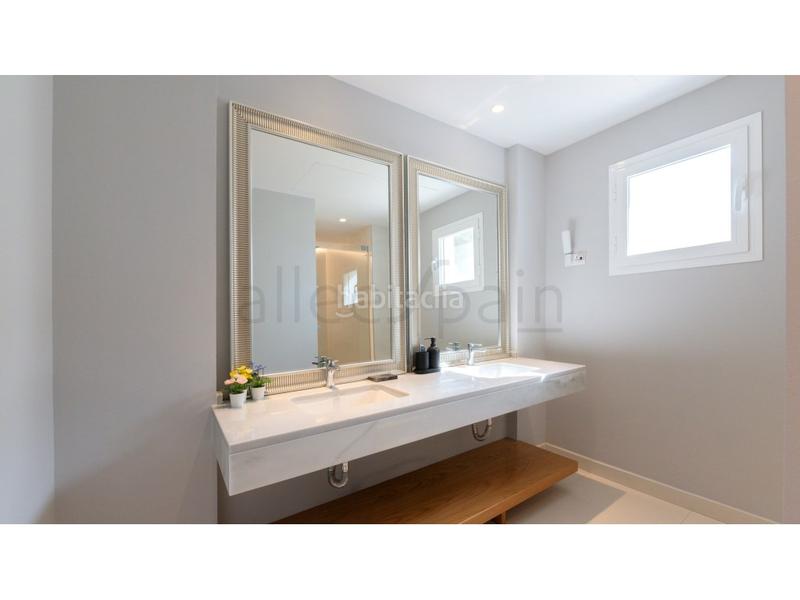 Foto 67abc03a-19b2-4839-b999-4fb72b186cea. Casa con parcheggio in Torremuelle Benalmádena