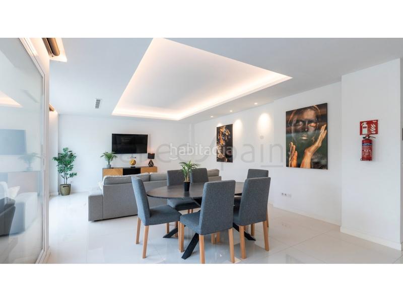 Foto 7885b333-51de-49dd-abcf-46c1eacb6c59. Casa con parcheggio in Torremuelle Benalmádena