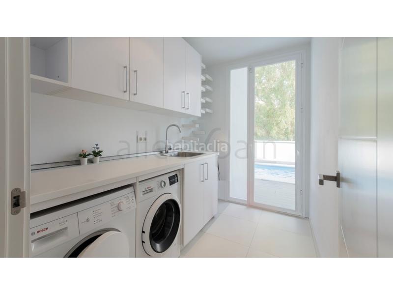 Foto ed658845-f658-4b43-a422-1b9d25b6980e. Casa con parcheggio in Torremuelle Benalmádena