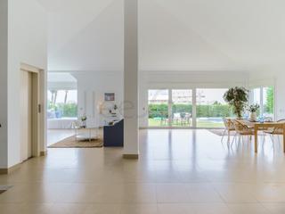 Casa  N/a. Villa en perfecto estado de mantenimiento