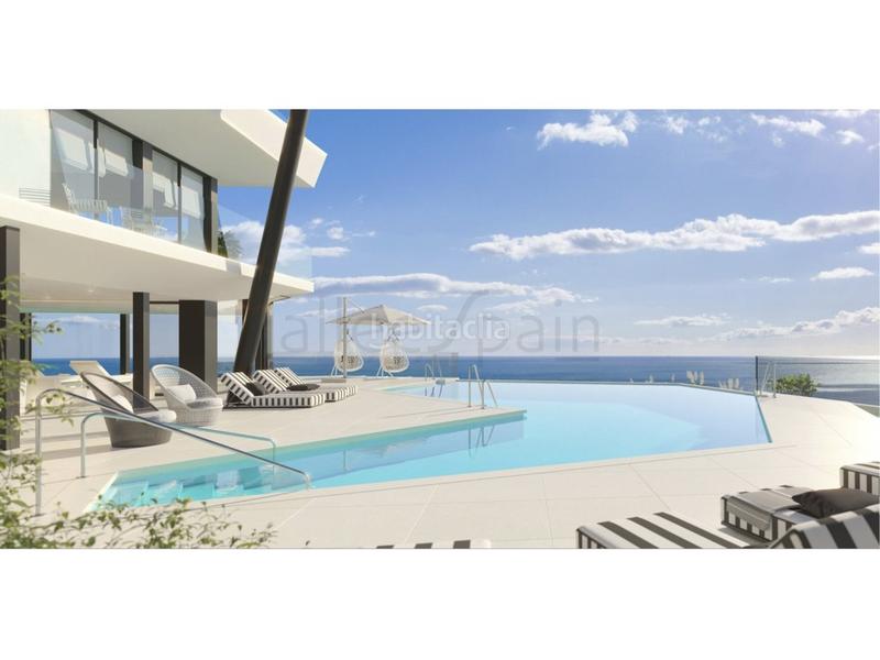Foto c9c5349a-0a27-46d5-995f-bf76ca9e46c7. Apartamento un lujoso apartamento con impresionantes vistas listo para mudarse en Fuengirola