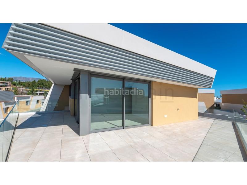 Foto 23490802-7707-4121-8a89-671f176e07cf. Lloguer casa aparellada amb aparcament a El Faro de Calaburra - Chaparral Mijas