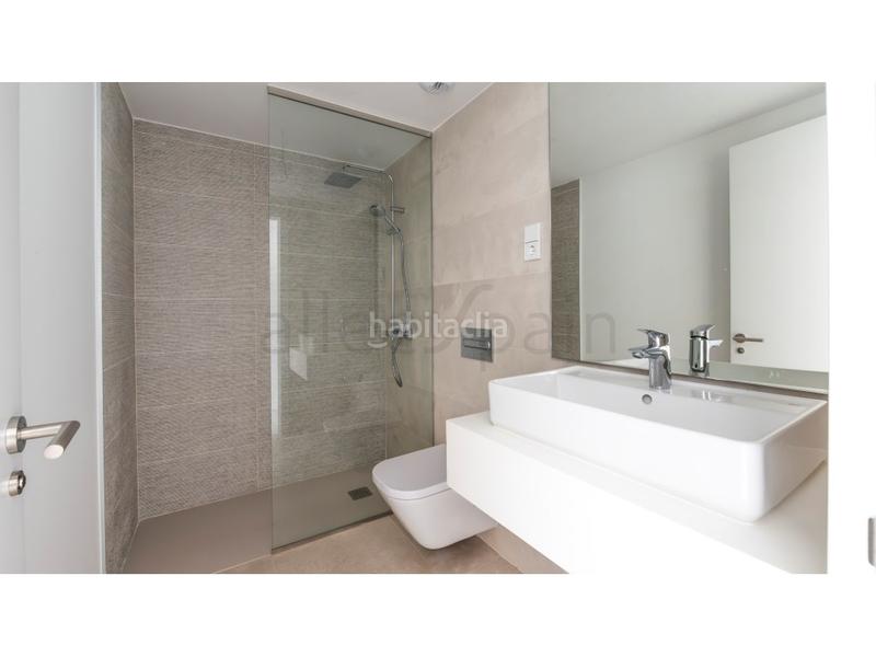 Foto 96e4bbf1-10f6-4db7-9082-aac4ef417b4e. Miete doppelhaus mit parking in El Faro de Calaburra - Chaparral Mijas