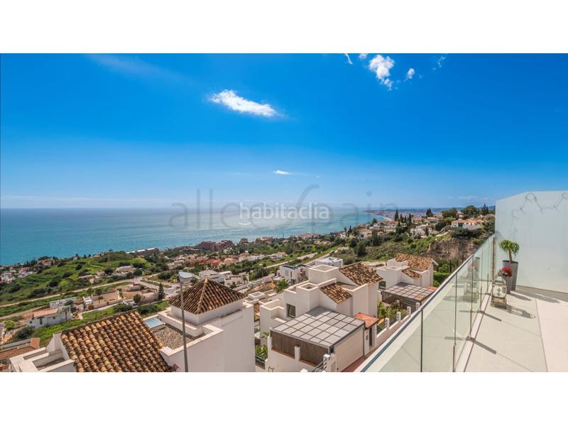 Foto f65990d4-088e-4208-affa-eb8b35a1ddf0. Affitto duplex con parcheggio in La Capellanía - El Higuerón Benalmádena