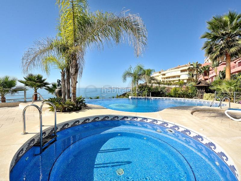 Foto 26f80a28-ca02-4161-9a62-792e390402a9. Piccolo appartamento con parcheggio in Zona Centro Comercial Torrequebrada Benalmádena