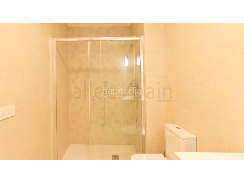 Foto f639eba7-3b6f-4f63-8f4f-4fc42c231605. Affitto piccolo appartamento con parcheggio in Las Gaviotas - Carvajal Fuengirola