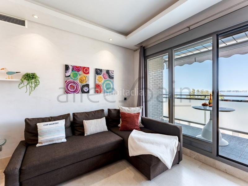 Foto a6e2b33e-309c-4af6-8a71-3cf5984fa7c5. Apartament amb aparcament a Zona Centro Comercial Torrequebrada Benalmádena