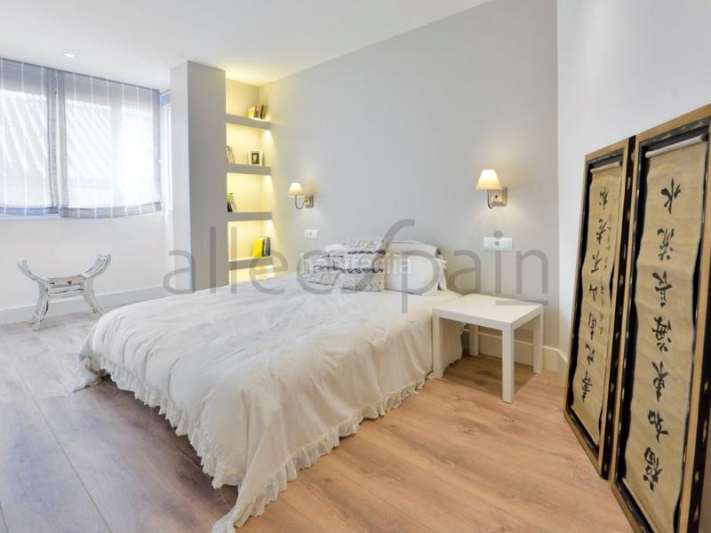 Foto 8aba11bd-6ed9-4322-8097-cbe00fe1abe0. Lloguer apartament amb calefacció a Ensanche Centro - Puerto Málaga