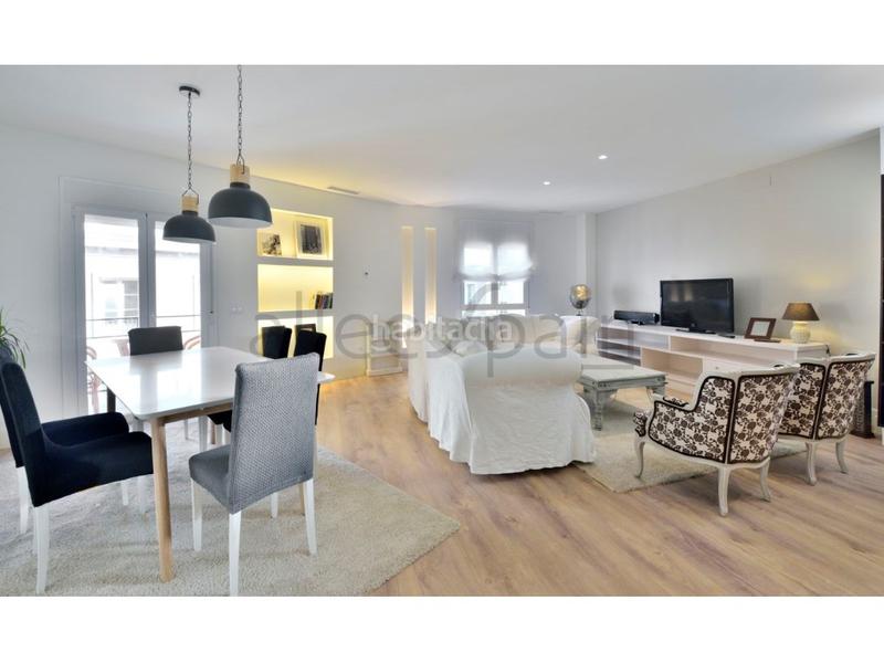 Foto 6aacd8cc-7011-45d4-975a-ff9557e8a1e1. Miete appartement mit heizung in Ensanche Centro - Puerto Málaga