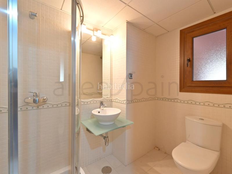 Foto f9acbc04-35df-4b9d-ba0b-6616032558ec. Apartament amb aparcament a La Capellanía - El Higuerón Benalmádena