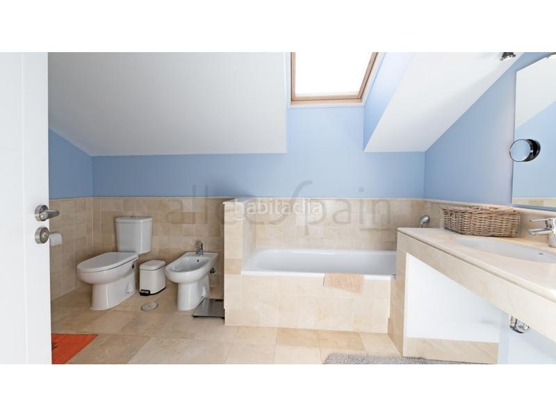 Foto 6705940b-a5cd-4002-ba2c-14a11b43a5df. Haus mit parking in Casablanca - La Viñuela Benalmádena