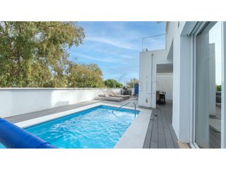 Casa  Calle maestro segovia. Villa de lujo en torremuelle piscina, mar y cercanías a un paso