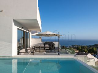 House  Calle pistacho. Villa de lujo con piscina privada en marae residences.
