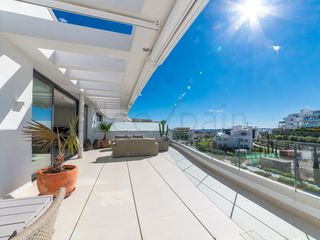 Penthouse  Calle paula. Ático exclusivo en higuerón  lujo en una sola planta