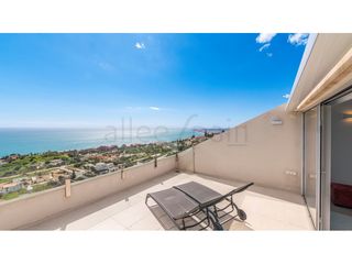 Àtic  Calle rododendro. Atico duplex de lujo con impresionantes vistas panorámicas al ma