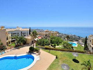 Apartament  Avenida botijos de los. Exclusivo apartamento reformado de 2 dormitorios con vistas al m
