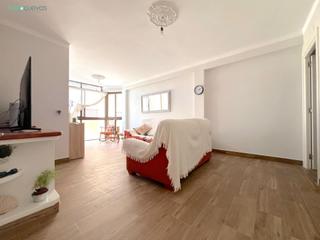 Appartement à Cuevas del Almanzora Pueblo. Piso reformado de 4 dormitorios en el centro de cuevas del alman