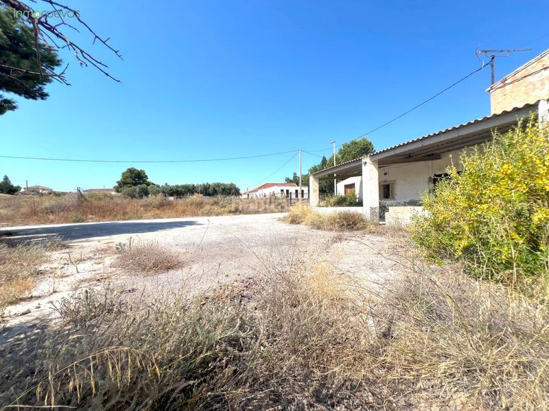 Foto a871e8f6-3ab3-4bba-90f3-e8718c4fe55e. Masía casa con gran terreno en burjulú un proyecto lleno de posibilidades en Cuevas del Almanzora