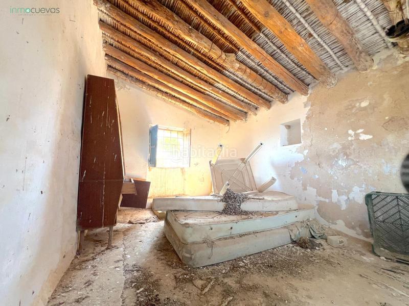 Foto d8a6ec93-1fc7-46b2-9844-bb79c6247b8b. Masía casa con gran terreno en burjulú un proyecto lleno de posibilidades en Cuevas del Almanzora
