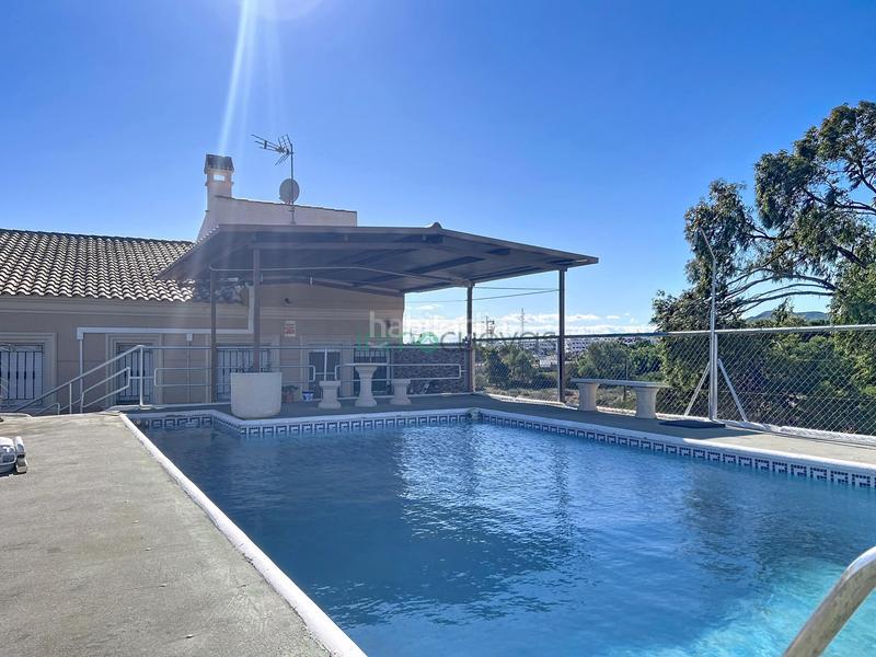 Foto 1aedfef1-d1df-4ebd-a26a-e3031d7b667c. Chalet with parking pool in San Juan de los Terreros