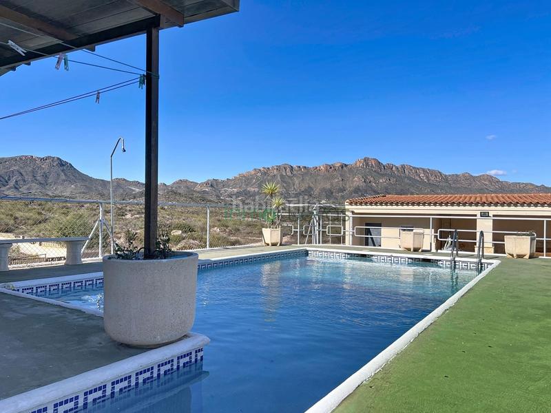 Foto b992a6b2-1fd3-4f49-9589-97ce2905bee9. Chalet with parking pool in San Juan de los Terreros
