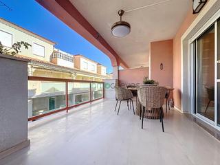 Attique à Villaricos. Ático esquinero con impresionantes vistas al mar en cuevas del a