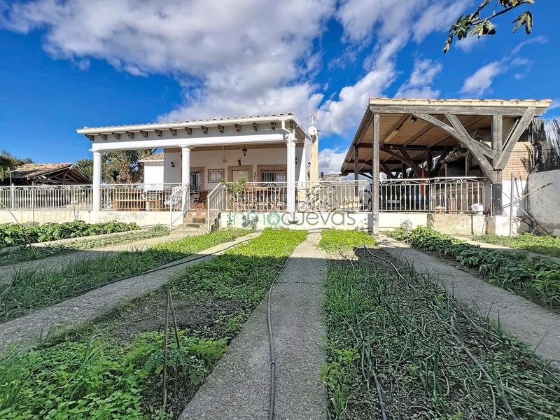 Foto 4cf3940b-6bcd-481e-9e61-1eae2a81ee43. Masia amb piscina a Cuevas del Almanzora pueblo Cuevas del Almanzora