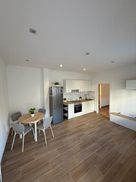 Foto 15b7213d-91d3-4891-8d3e-6e01970d9abe. Piso apartamento reformado en primera línea de playa en Mojácar