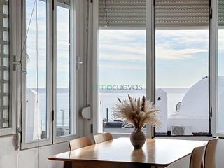 Studio à El Palmeral. Estudio en primera línea de playa con vistas inigualables