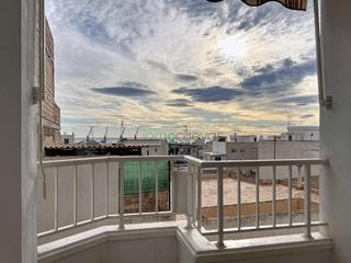 Appartement à Puerto de Garrucha. Piso luminoso con vistas al mar en garrucha