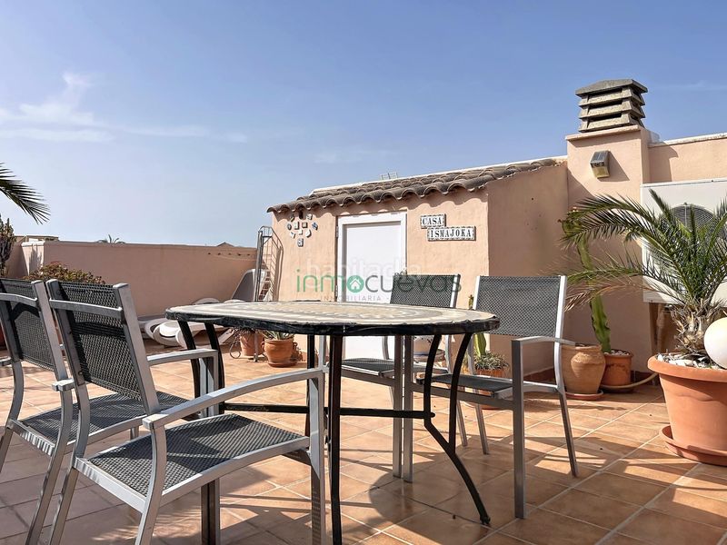 Foto 9c50e3fd-fe24-468d-bac8-da1acb26cd50. Lloguer àtic amb aparcament a Puerto Rey Vera