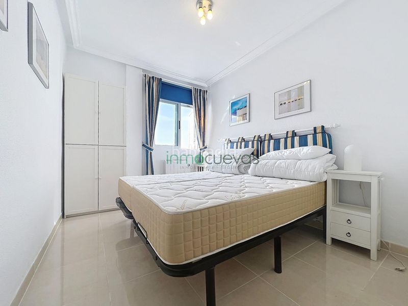 Foto c8f2fc21-6aad-4f89-ba77-b124c7f0a9c0. Lloguer àtic amb aparcament a Puerto Rey Vera