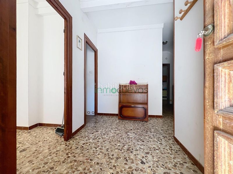 Foto 83d1c7a4-c4e8-4094-94c5-99421864b91b. Casa adossada amb aparcament a Zurgena