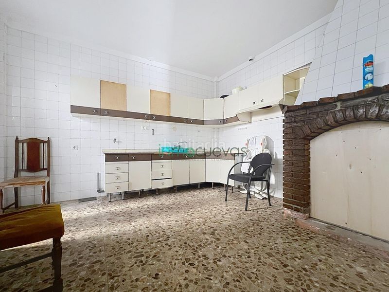 Foto afa95896-75b3-4bb5-8943-a00f11c92451. Casa adossada amb aparcament a Zurgena