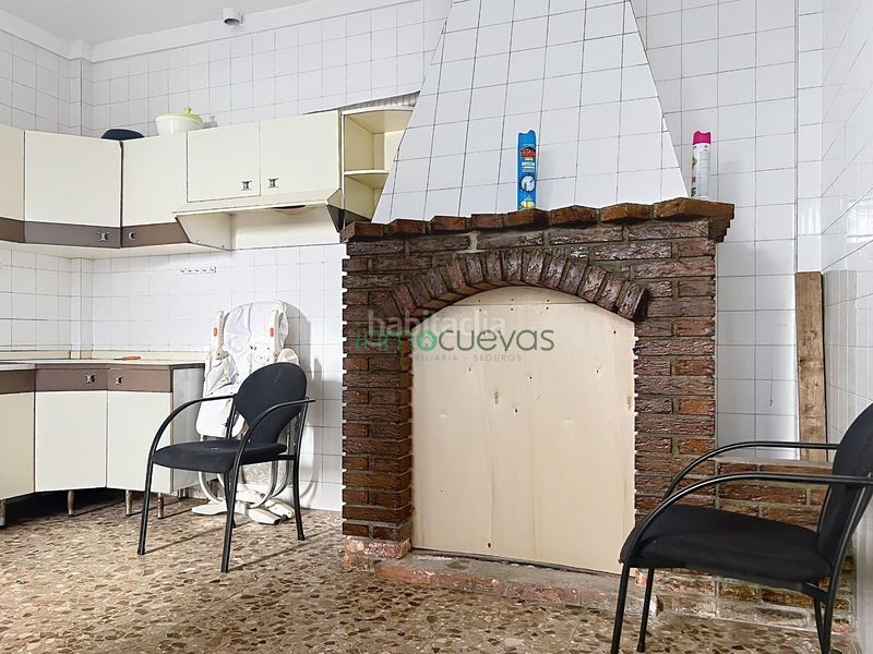 Foto c4e1e646-4da6-4697-94d1-75ebff38fdba. Casa adossada amb aparcament a Zurgena