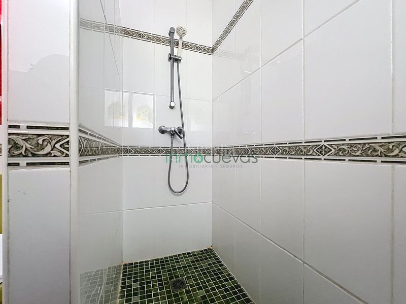 Foto c93d2757-317f-4017-bad1-e098c2e53244. Xalet amb aparcament piscina a El Palmeral Mojácar