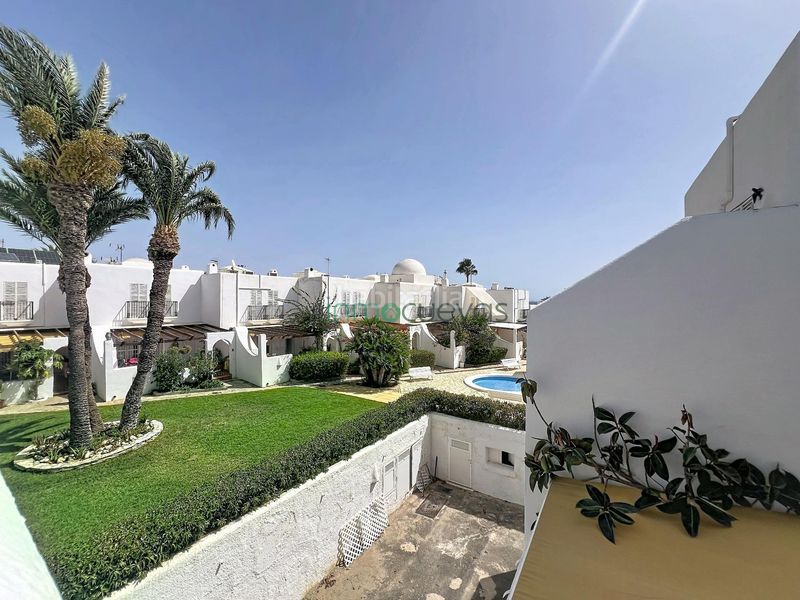 Foto 74314b74-c1a1-4fe6-b54a-8fc61f35e16f. Haus mit heizung parking pool in El Palmeral Mojácar