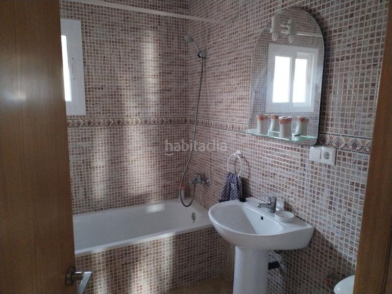Foto 8aa81198-38d9-4a8c-a5f7-a7094ff6968b. Casale in Almayate Bajo