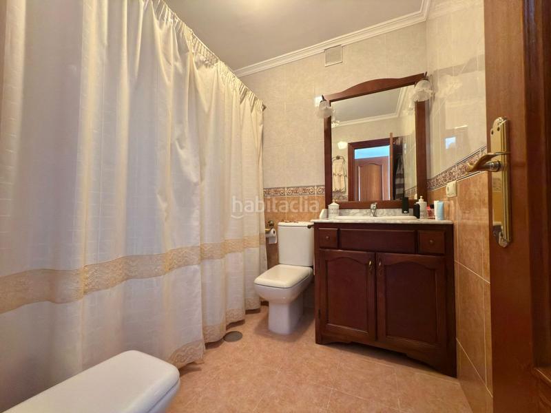 Foto 4578c85e-18cf-43f4-9dc0-6edd59b6afe4. Chalet with parking in Viña Málaga Torre del Mar