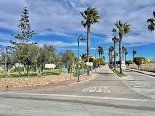 Àtic a Caleta de Velez. Atico en venta en caleta de velez  baviera golf, 2 dormitorios.