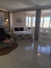 Monolocale en Paseo Martimo de Levante. Estudio en venta en centro.